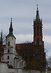 Bialystok, katedra i stary kosciol farny.jpg