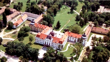 Венгрия. Дворец Гёдёллё