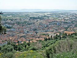 Hyeres aeroport porquerolles.JPG